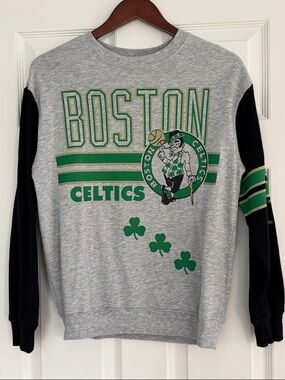 Boston Celtics sweatshirt